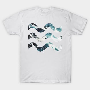 peaceful sea wave splashing with simple wave icon T-Shirt